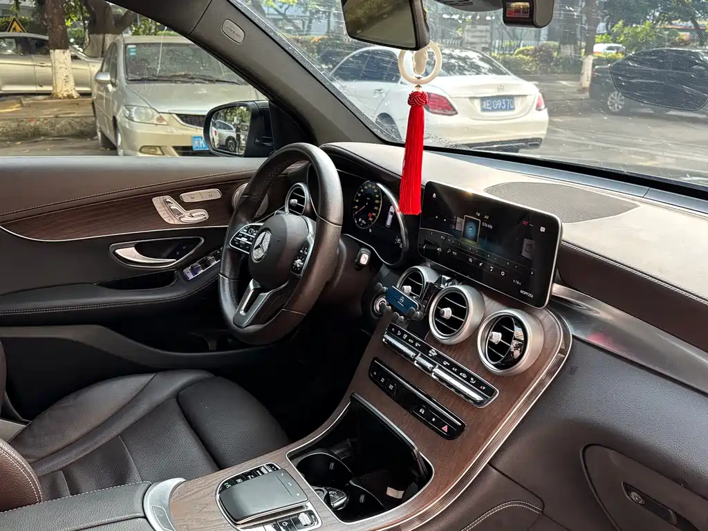 Mercedes-Benz GLC 2021 GLC 260 L 4MATIC Luxury