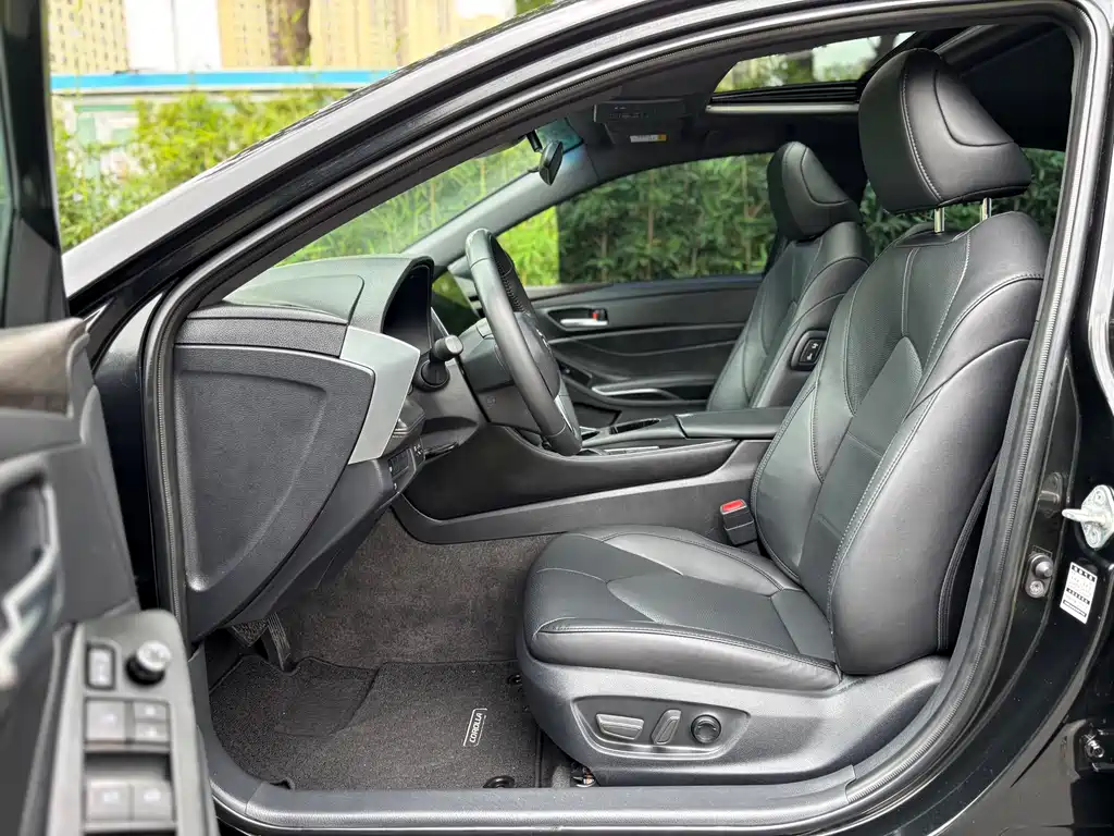 Avalon 2023 2.0L Luxury Edition