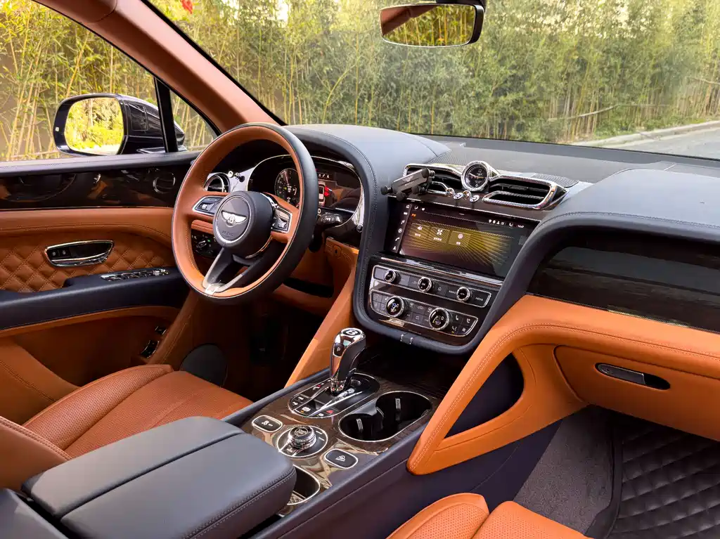 Bentley Bentayga 2021 3.0T PHEV