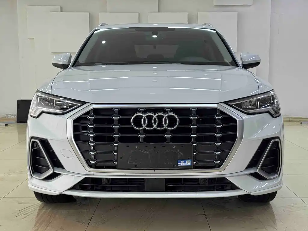 Audi Q3 2022 35 TFSI Fashion Dynamic