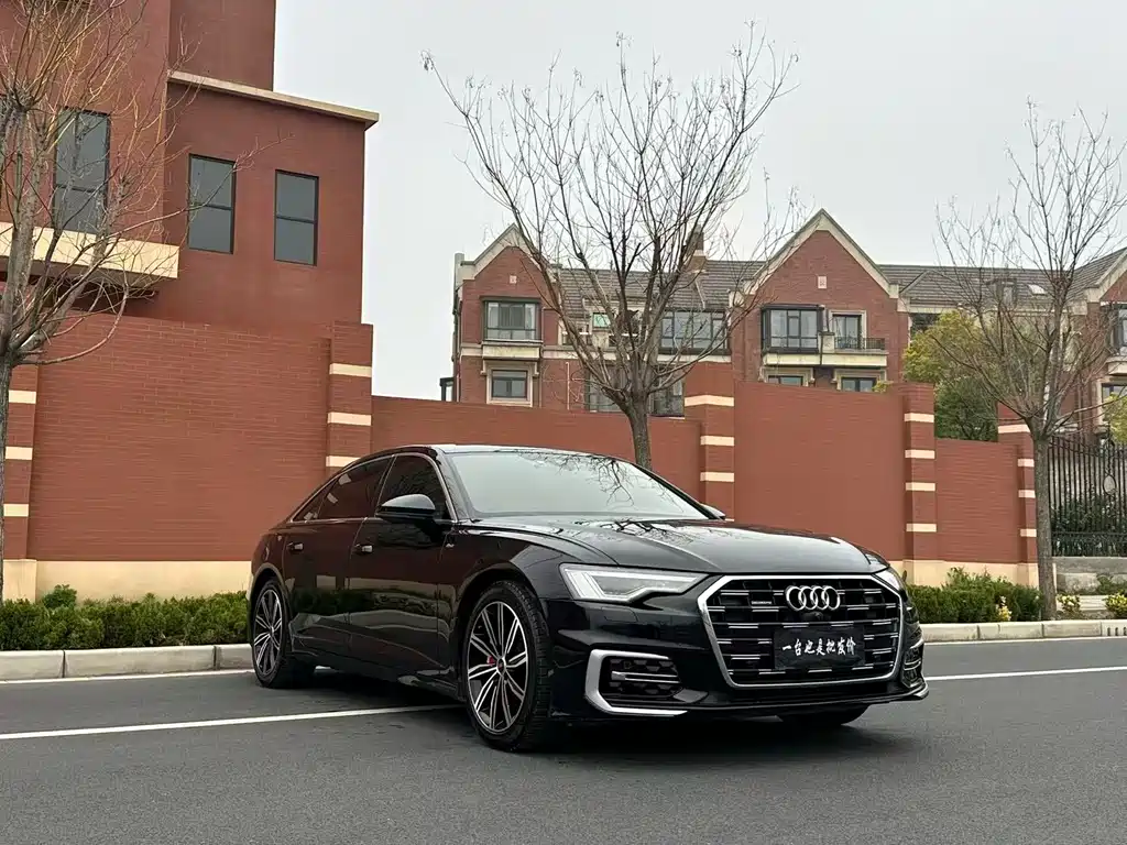 Audi A6L 2023 45 TFSI Selection Dynamic Edition