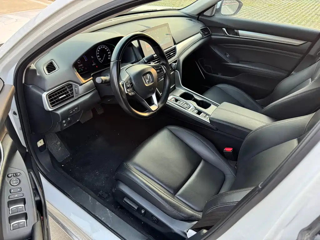 2022 Honda Accord Hybrid 2.0L Sharp Leading Edition