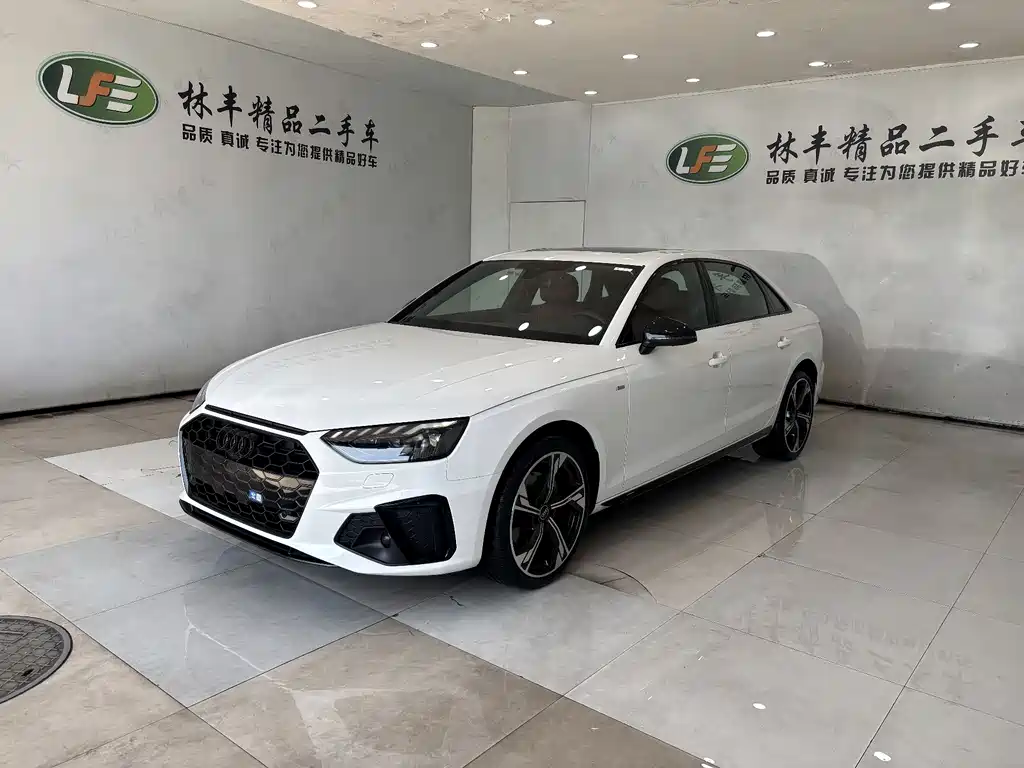 Audi A4L 2025 40 TFSI Luxury Dynamic B&O Star Night Edition