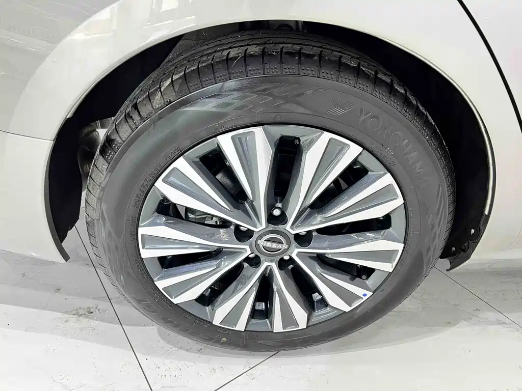 Nissan Altima 2022 2.0L XL-Upr Premium Edition