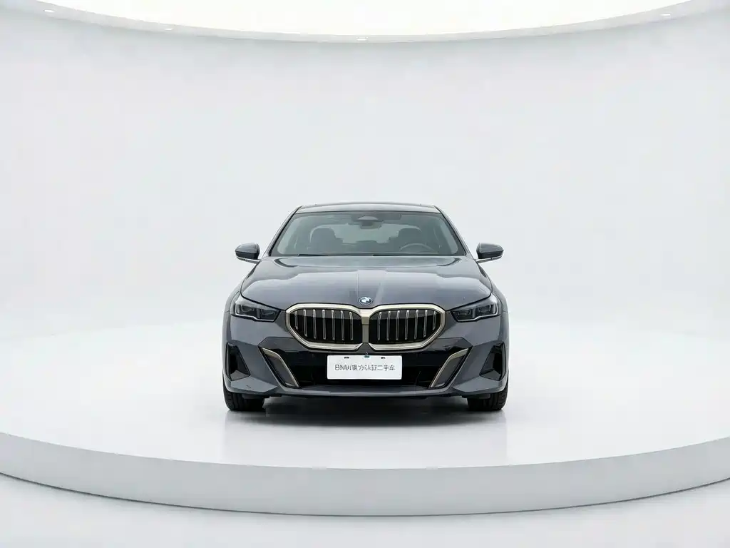 BMW 5 Series 2024 model 525Li M Sport Package
