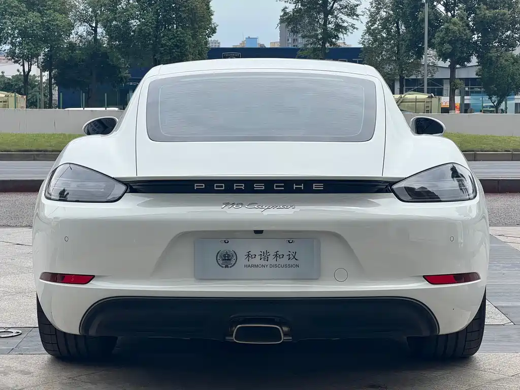 Porsche 718 Cayman 2.0T 2022