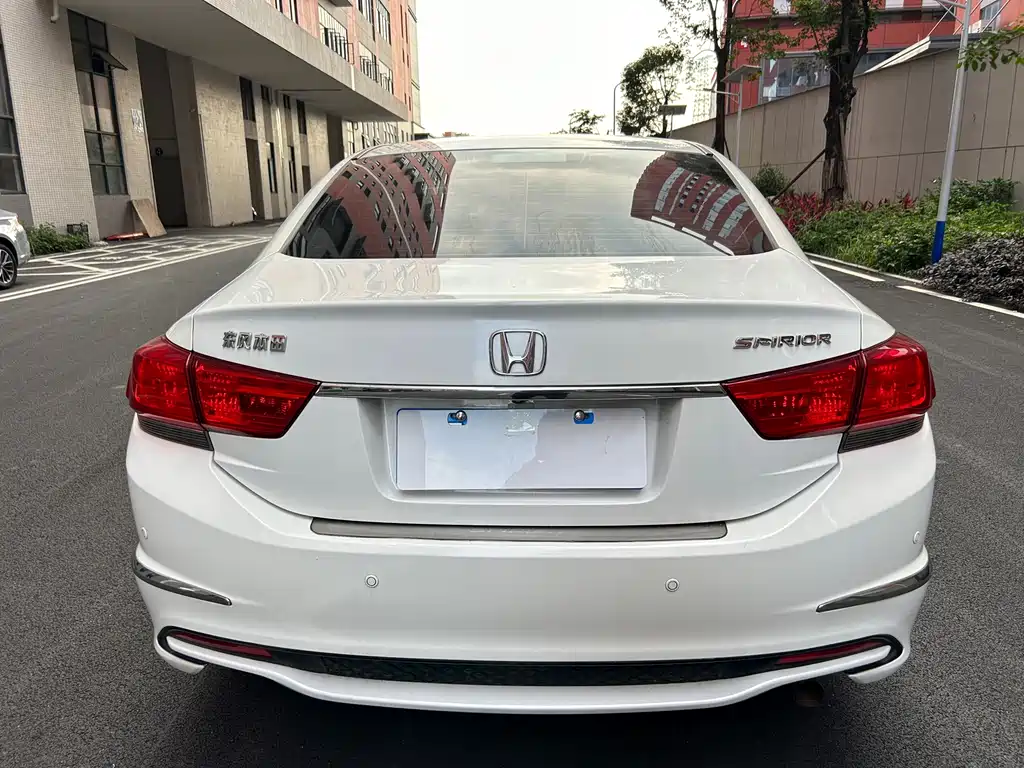 Honda Spirior 2015 2.0L Prestige Edition