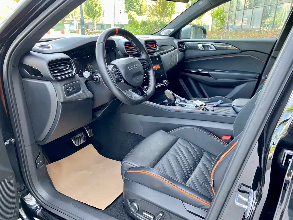 Lynk & Co 02 Hatchback 2021 2.0TD Halo Driving Control Package Edition