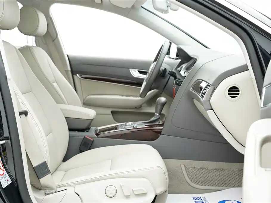 Audi A6L 2010 2.4L Technology Trim