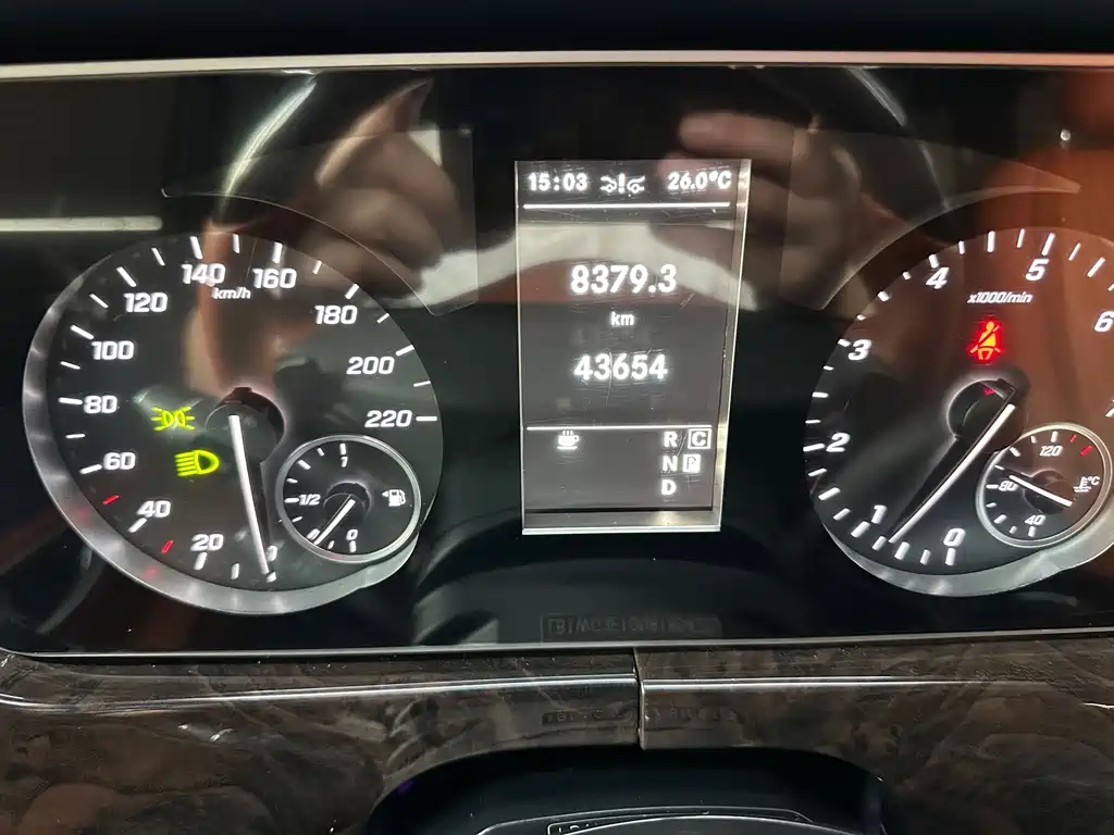 Mercedes-Benz Vito 2023 2.0T Business Edition 7-Seater