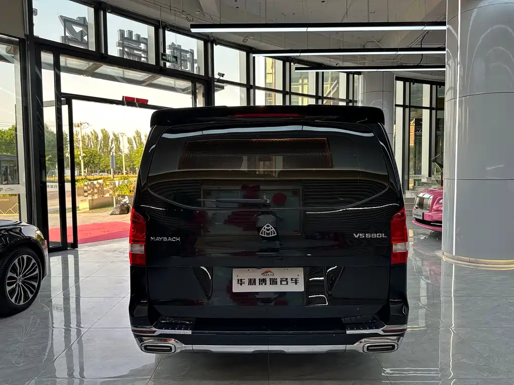 Mercedes-Benz Vito 2023 2.0T Business Edition 7-Seater