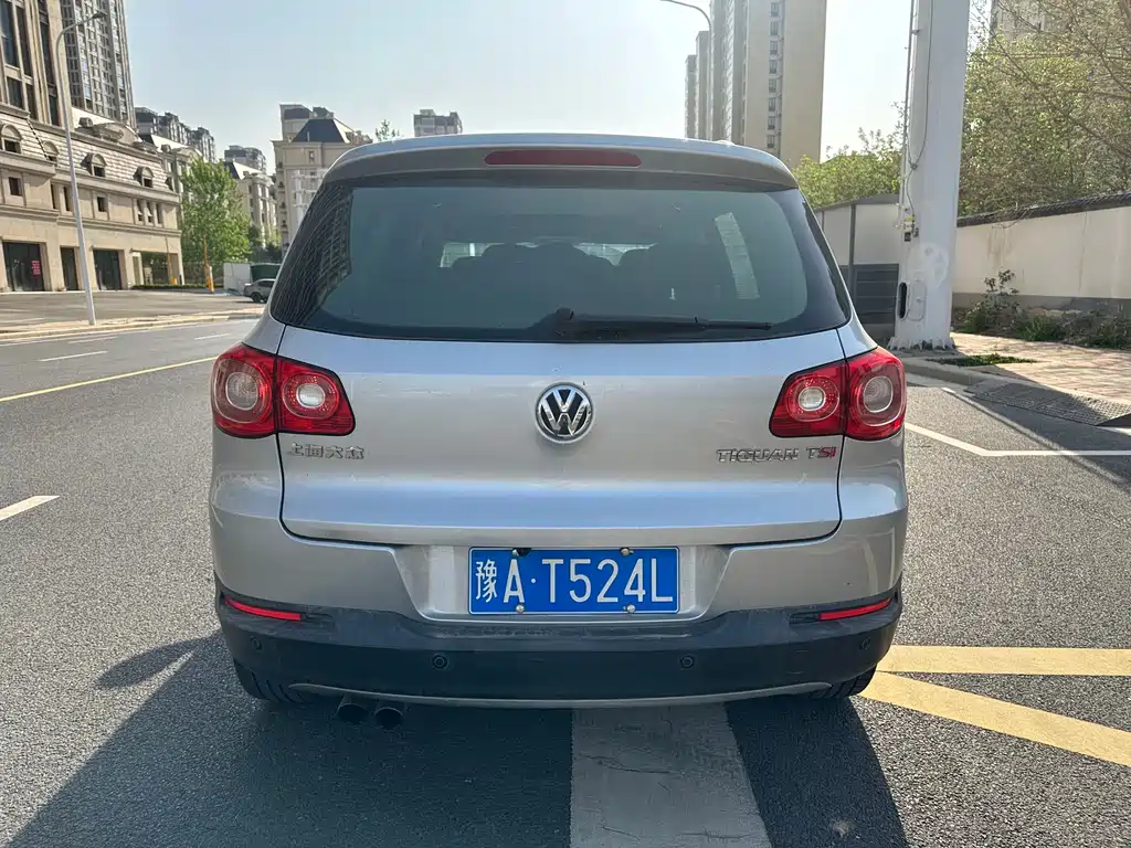 Tiguan 2010 1.8TSI Automatic FWD Elite Edition