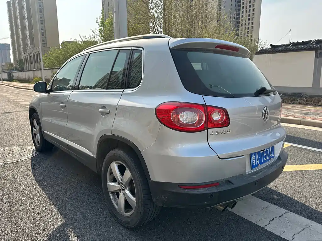 Tiguan 2010 1.8TSI Automatic FWD Elite Edition