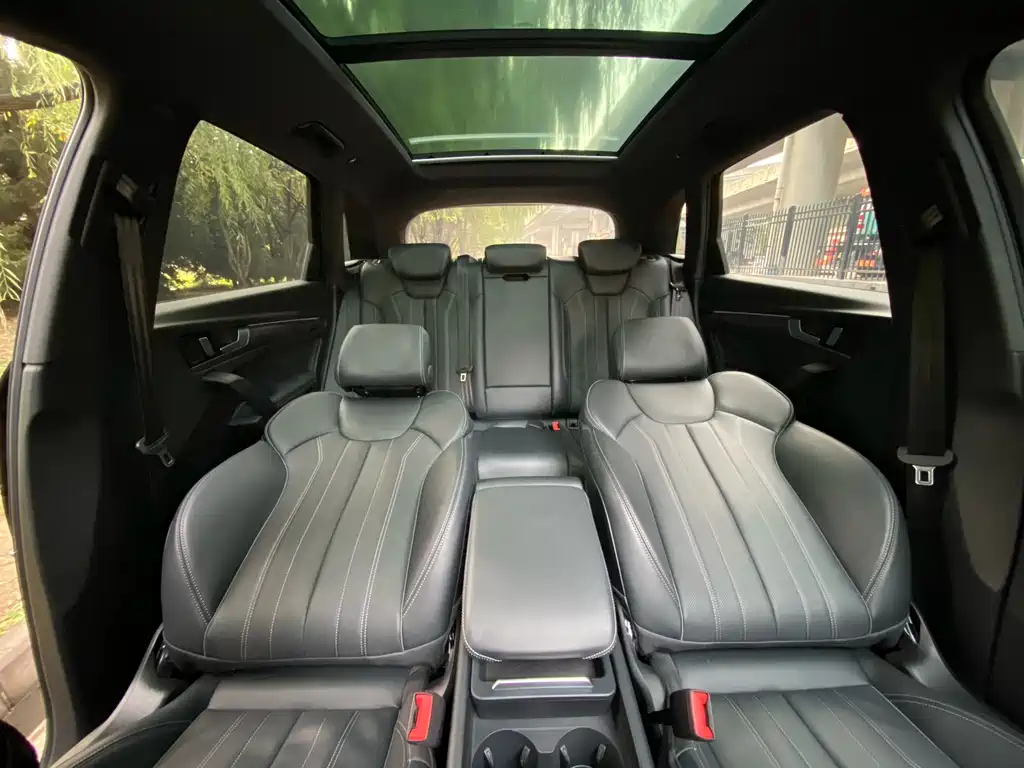 Audi Q5L 2024 45 TFSI Luxury Dynamic Edition