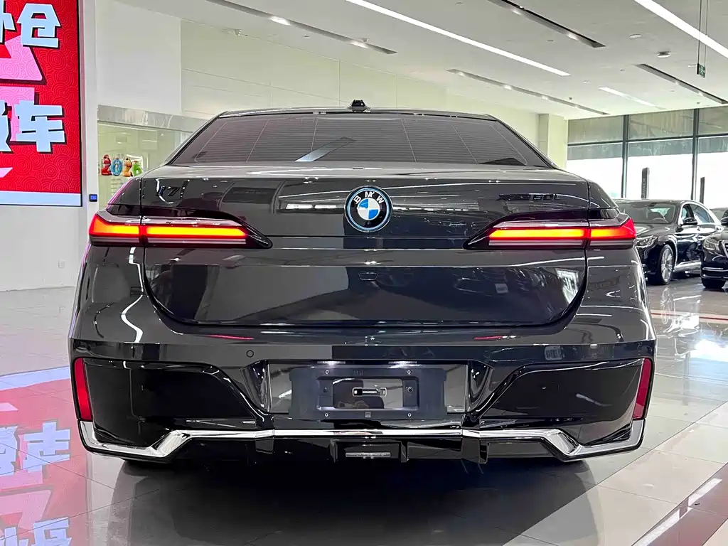 BMW i7 2023 eDrive50L Exclusive M Sport Package