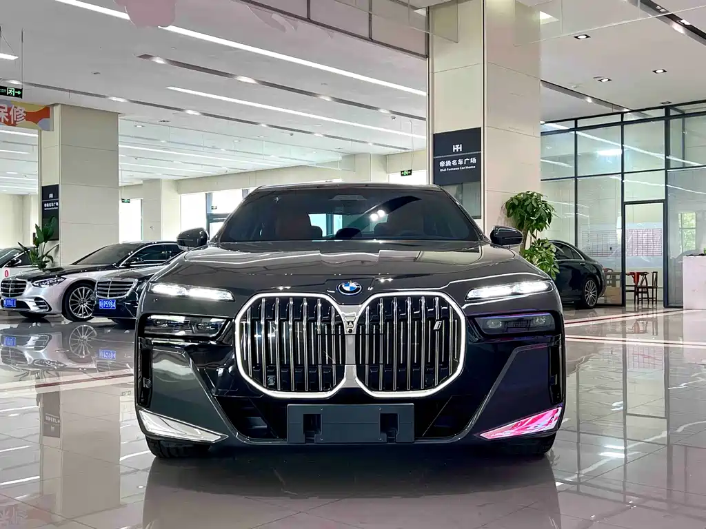 BMW i7 2023 eDrive50L Exclusive M Sport Package