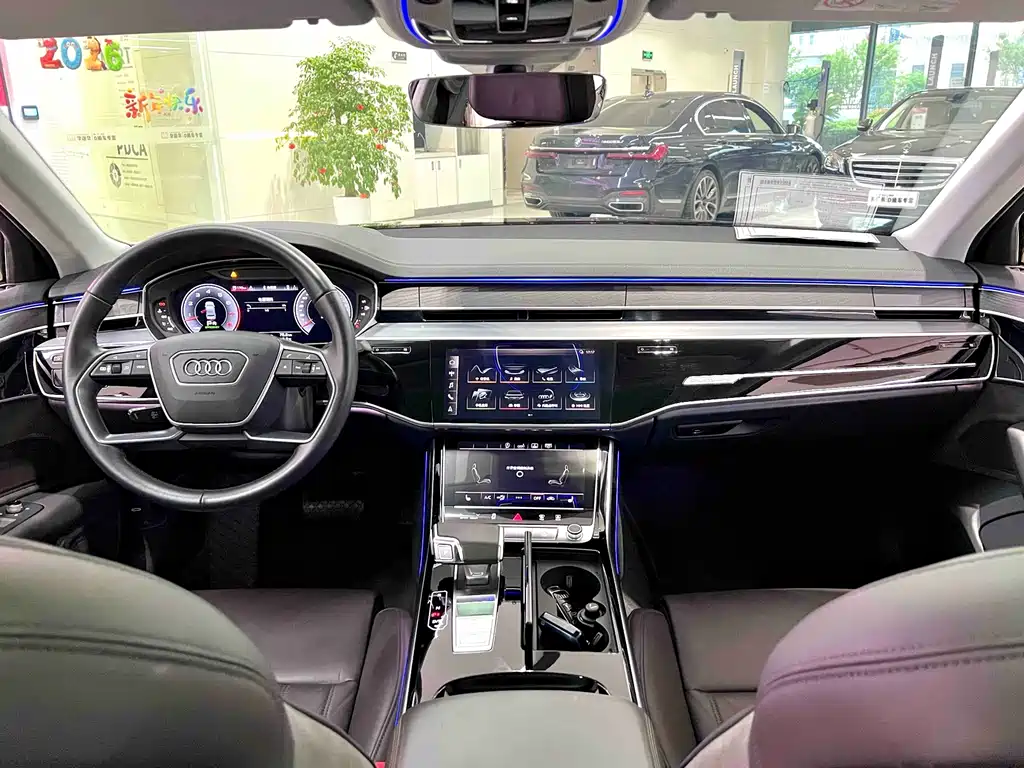 Audi A8L 2019 Facelift Plus 50 TFSI quattro Comfort