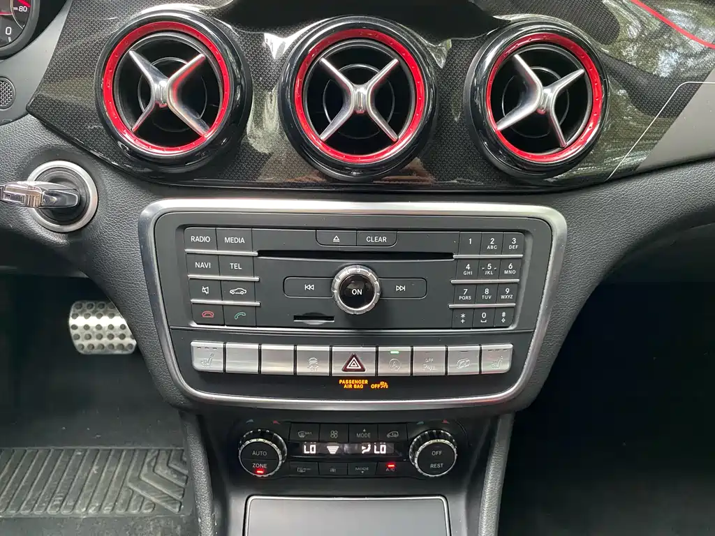 Mercedes-AMG GLA 45 4MATIC