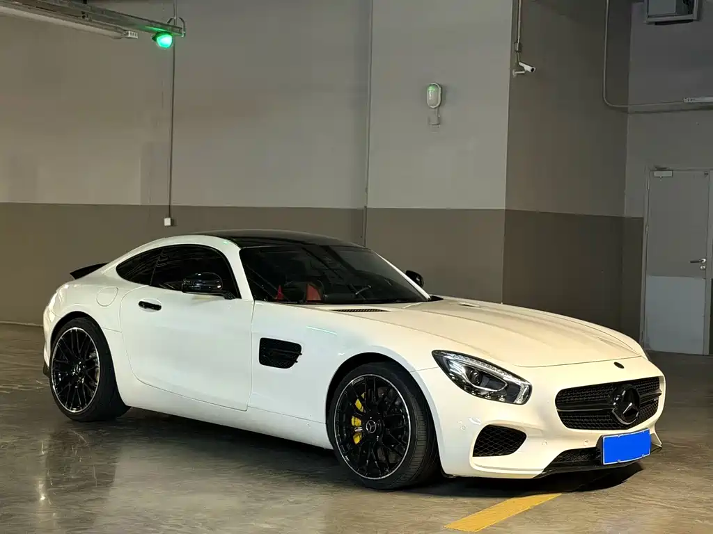 Mercedes-AMG GT S 2015