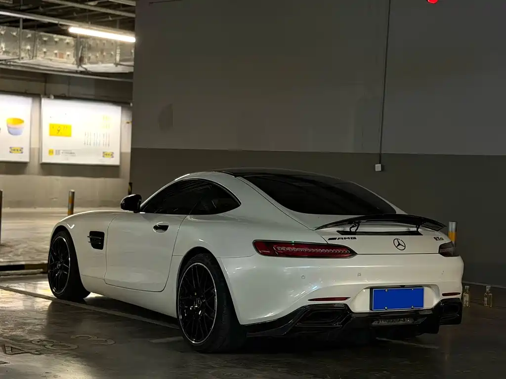Mercedes-AMG GT S 2015