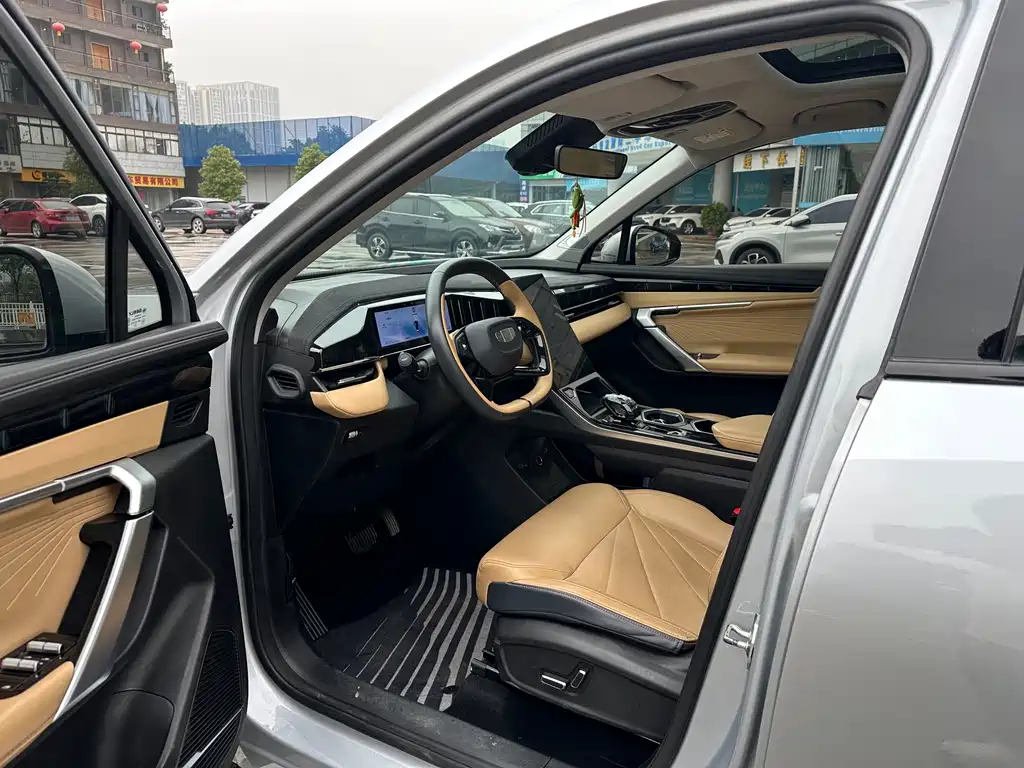 Geely Boyue L 2023 1.5TD DCT Prestige Edition