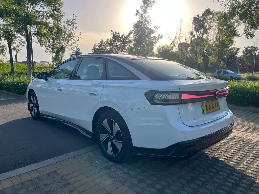Volkswagen ID.7 VIZZION 2024 AIR