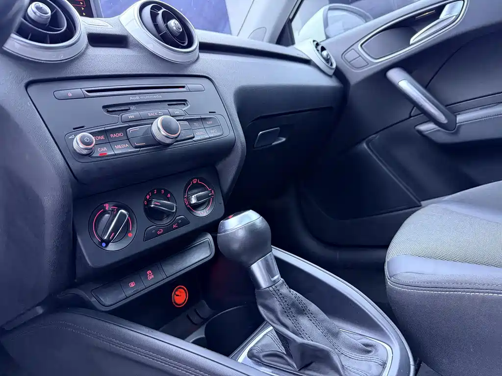 Audi A1 2012 1.4 TFSI Ego