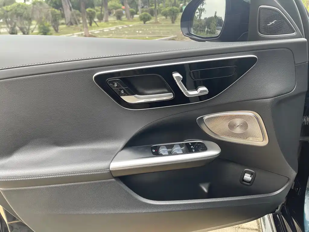 Mercedes-Benz C-Class 2024 Facelift C 260 L皓夜 Sport Edition