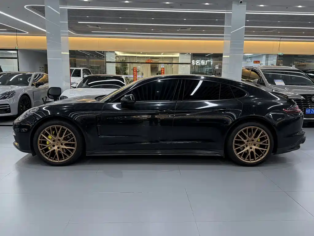 Porsche Panamera 2020 10th Anniversary Edition 2.9T