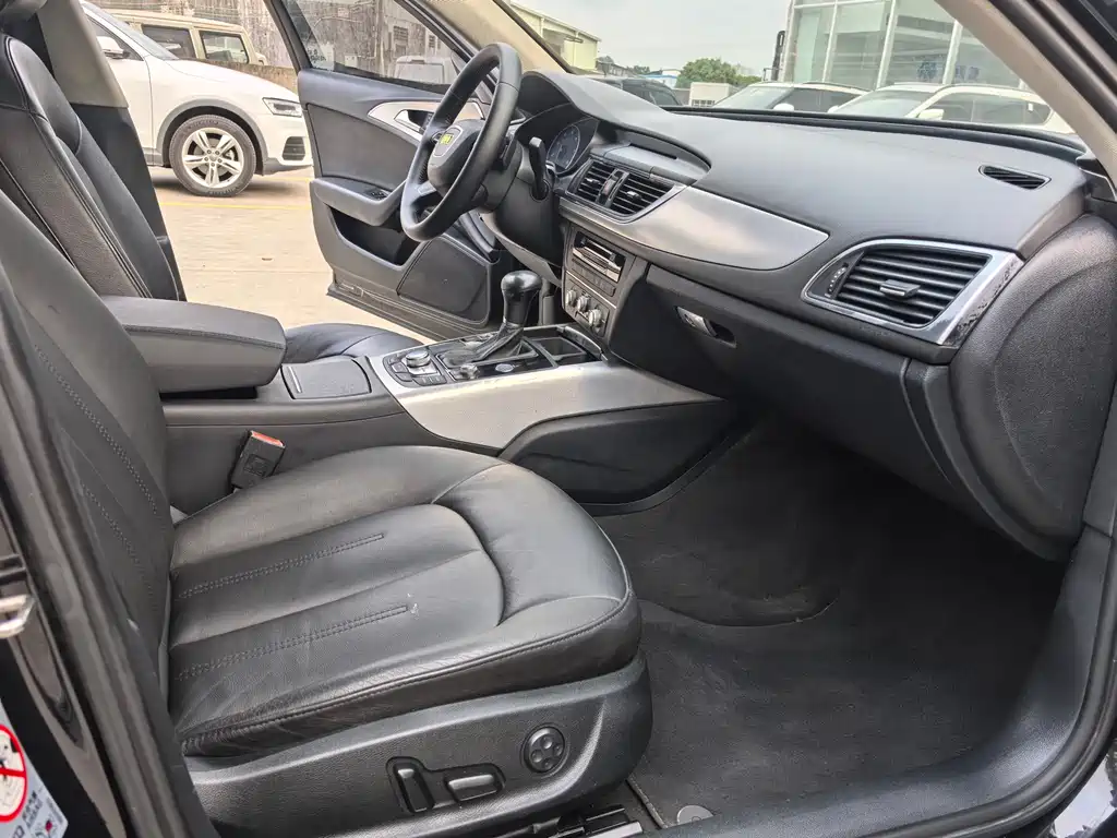 Audi A6L 2014 TFSI Standard
