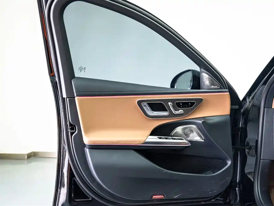 Mercedes-Benz E-Class 2025 Model Update E 300 L Fashion Edition