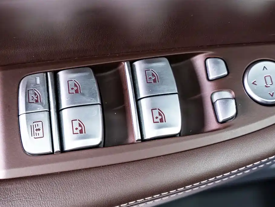 BMW 7 Series 2021 730Li Luxury Package