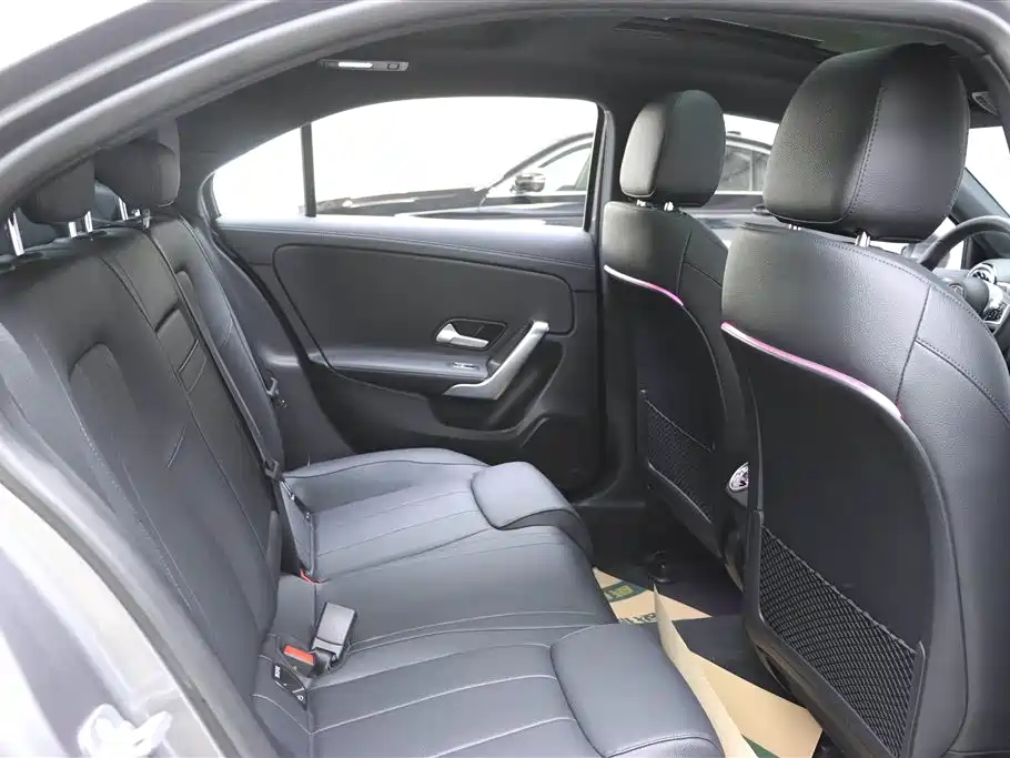 Mercedes-Benz A-Class 2025 A 180 L