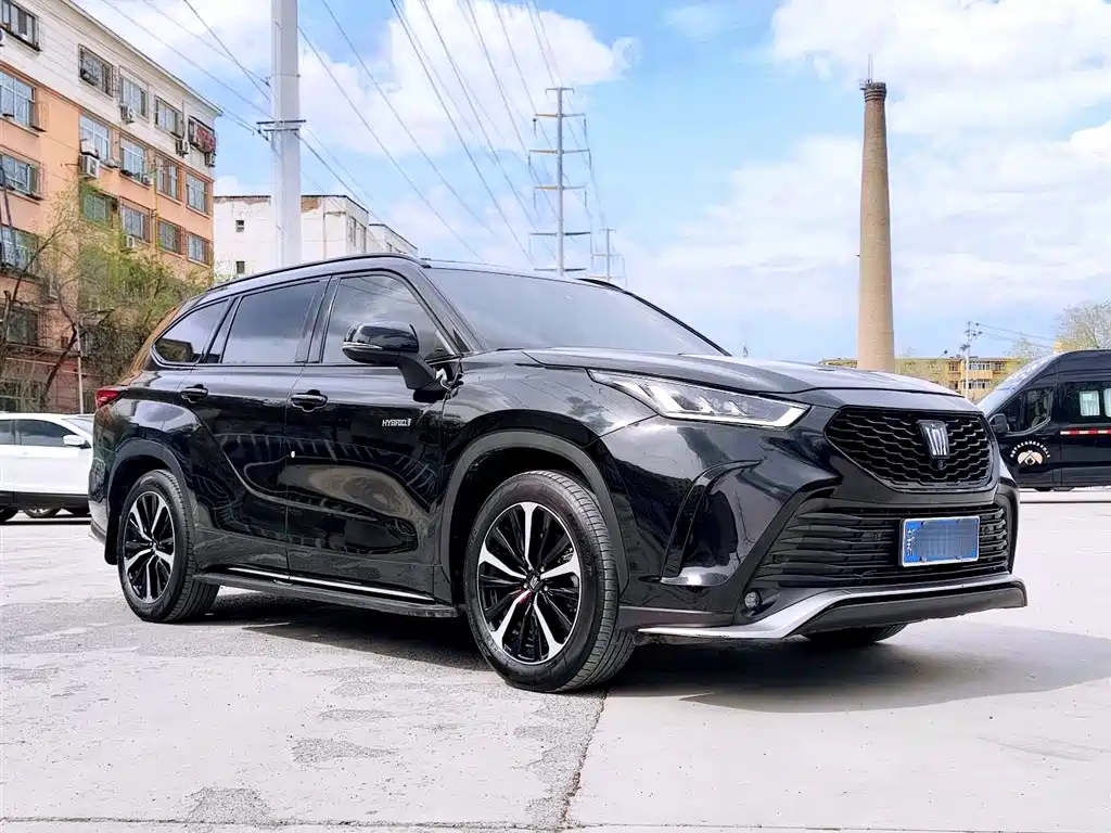 Toyota Crown Kluger 2023 2.5L HEV AWD Premium