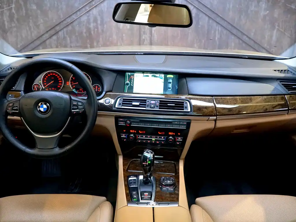 BMW 7 Series 2010 760Li