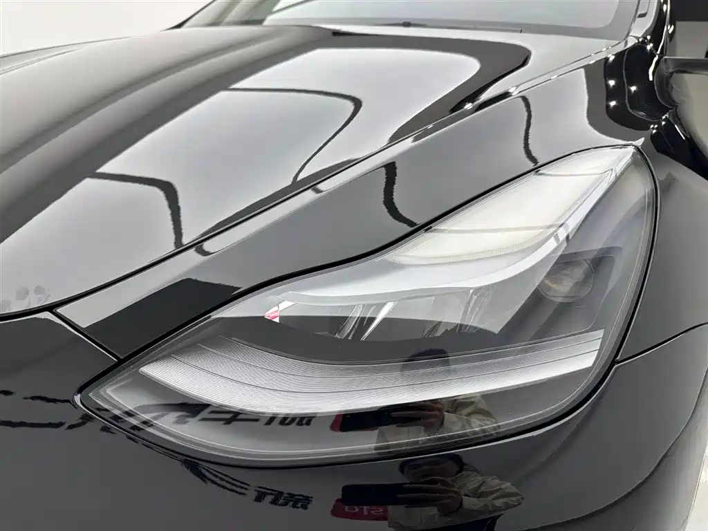 Model Y 2021 Standard Range Rear-Wheel Drive