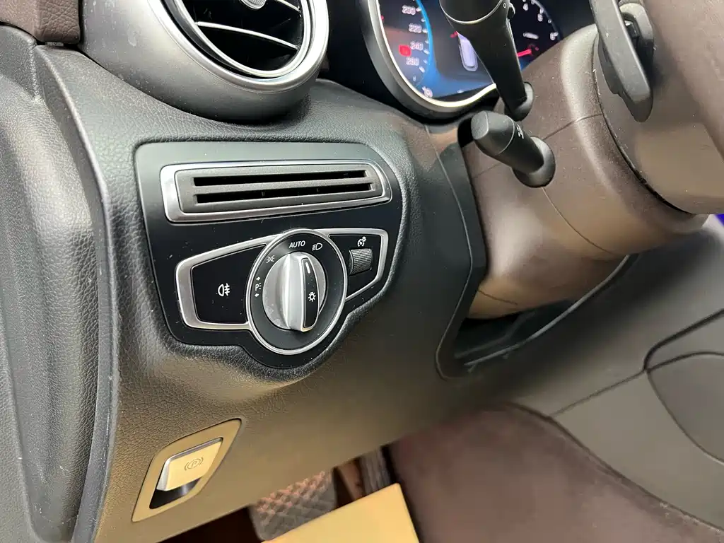 Mercedes-Benz GLC 2022 GLC 300 L 4MATIC Dynamic Edition Collector's Edition