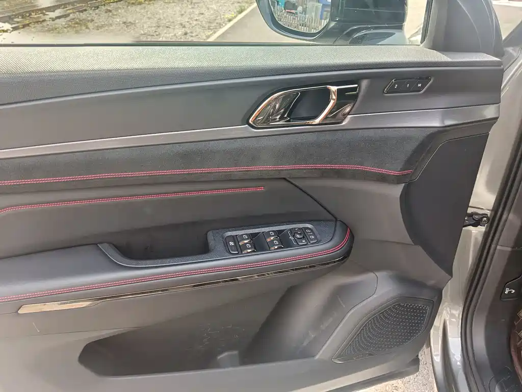 Lynk & Co 05 2020 2.0TD AWD Halo