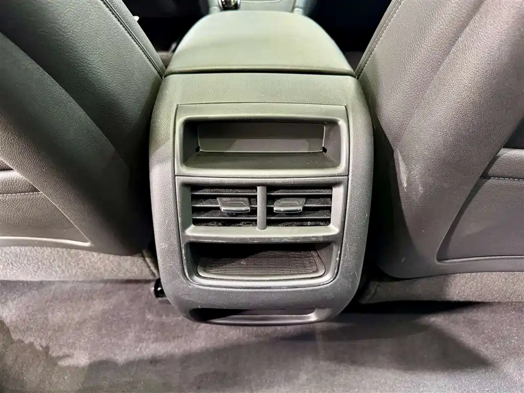 Cadillac XT5 2024 2.0T FWD Fashion Edition