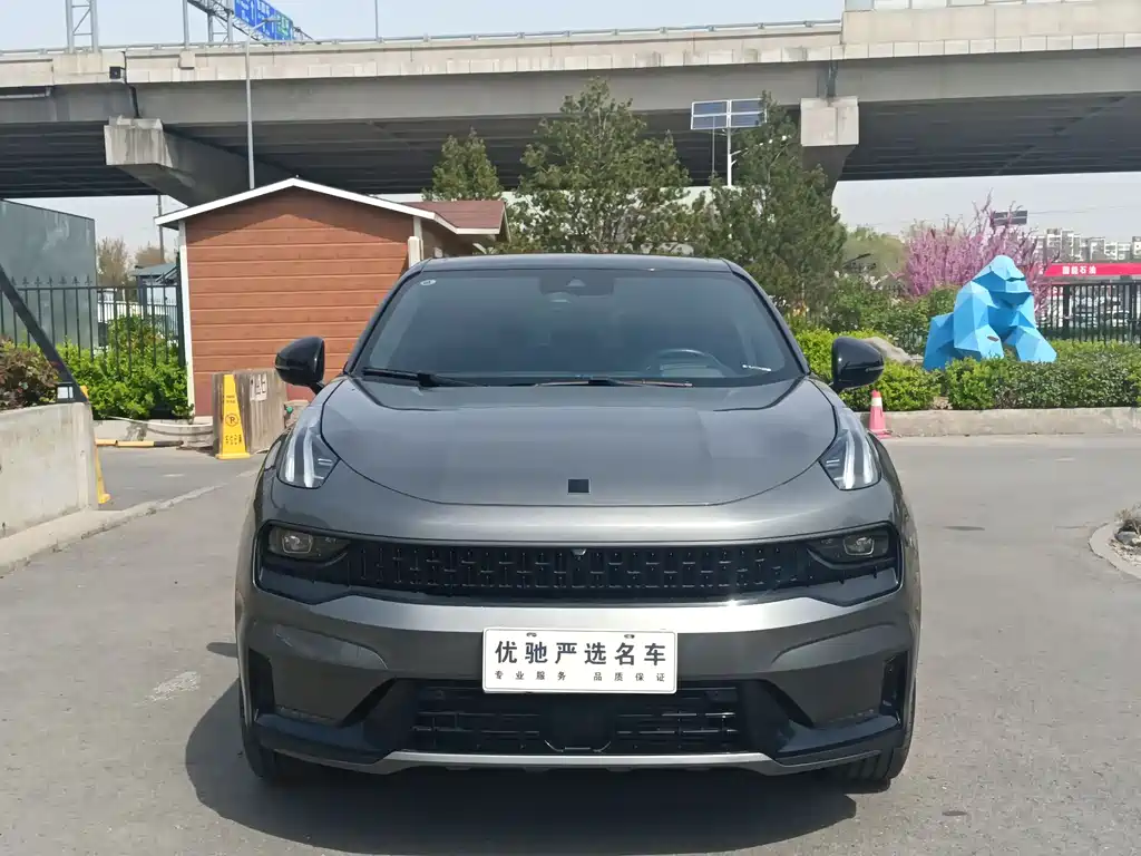 Lynk & Co 05 2020 2.0TD AWD Halo