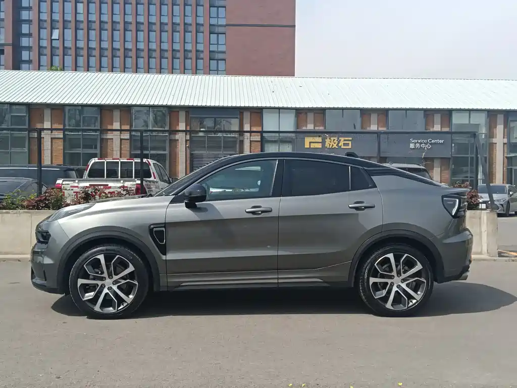 Lynk & Co 05 2020 2.0TD AWD Halo