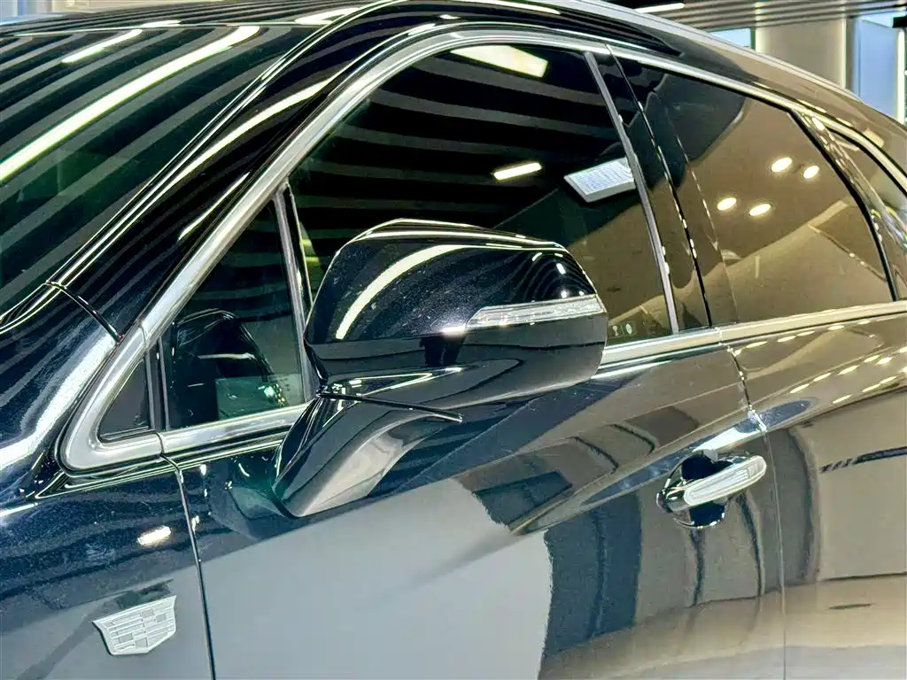 Cadillac XT5 2024 2.0T FWD Fashion Edition