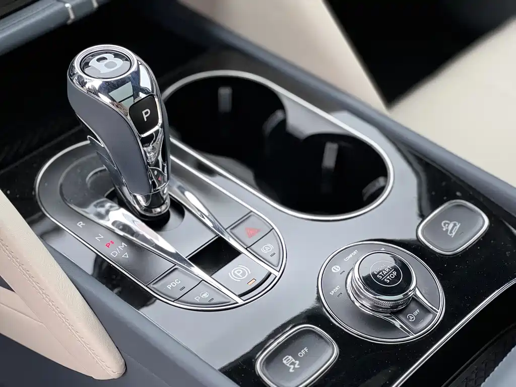 Bentley Bentayga 2022 4.0T V8
