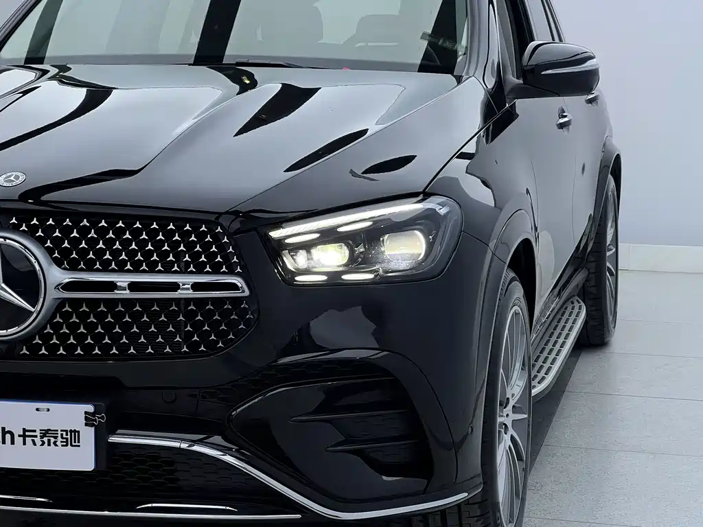 Mercedes-Benz GLE 450 4MATIC Luxury 2025