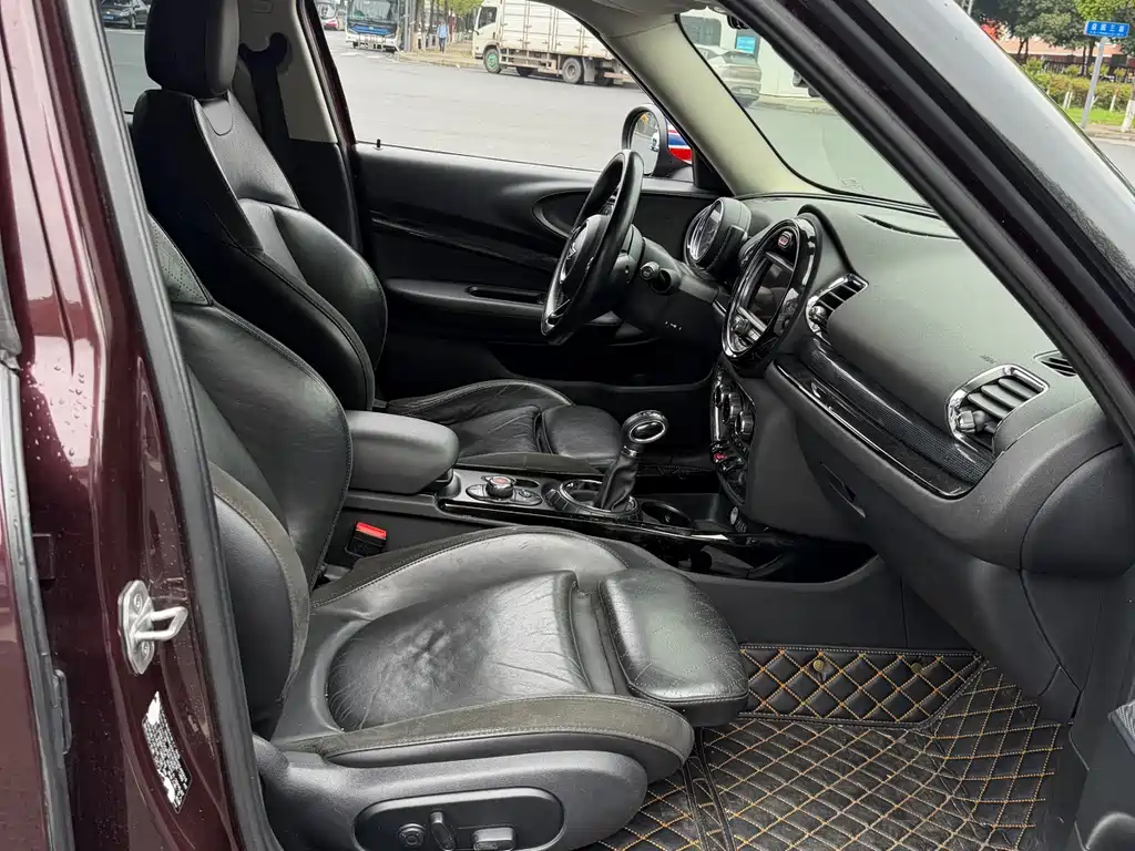 MINI Clubman 2016 Facelift 1.5T COOPER Connoisseur Edition