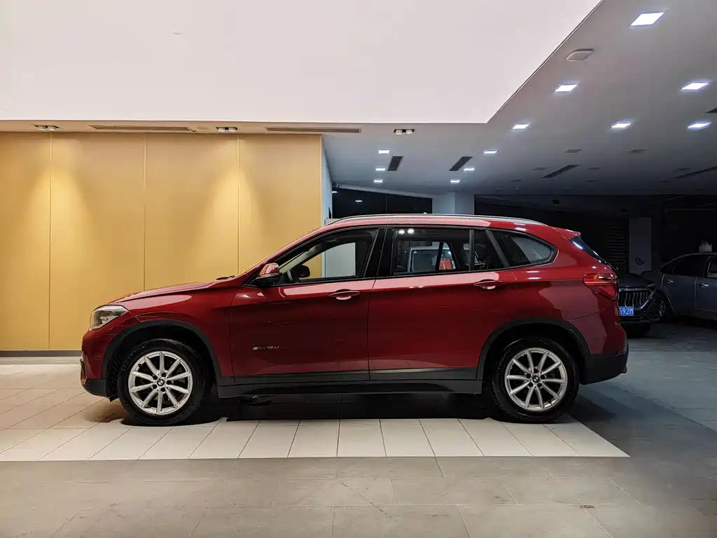 BMW X1 2018 sDrive18Li Fashion Edition