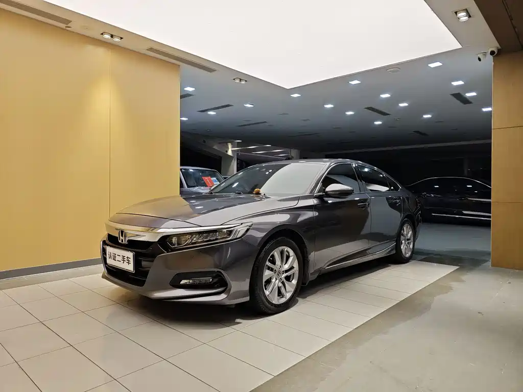 Accord 2018 260TURBO Luxury Edition China VI
