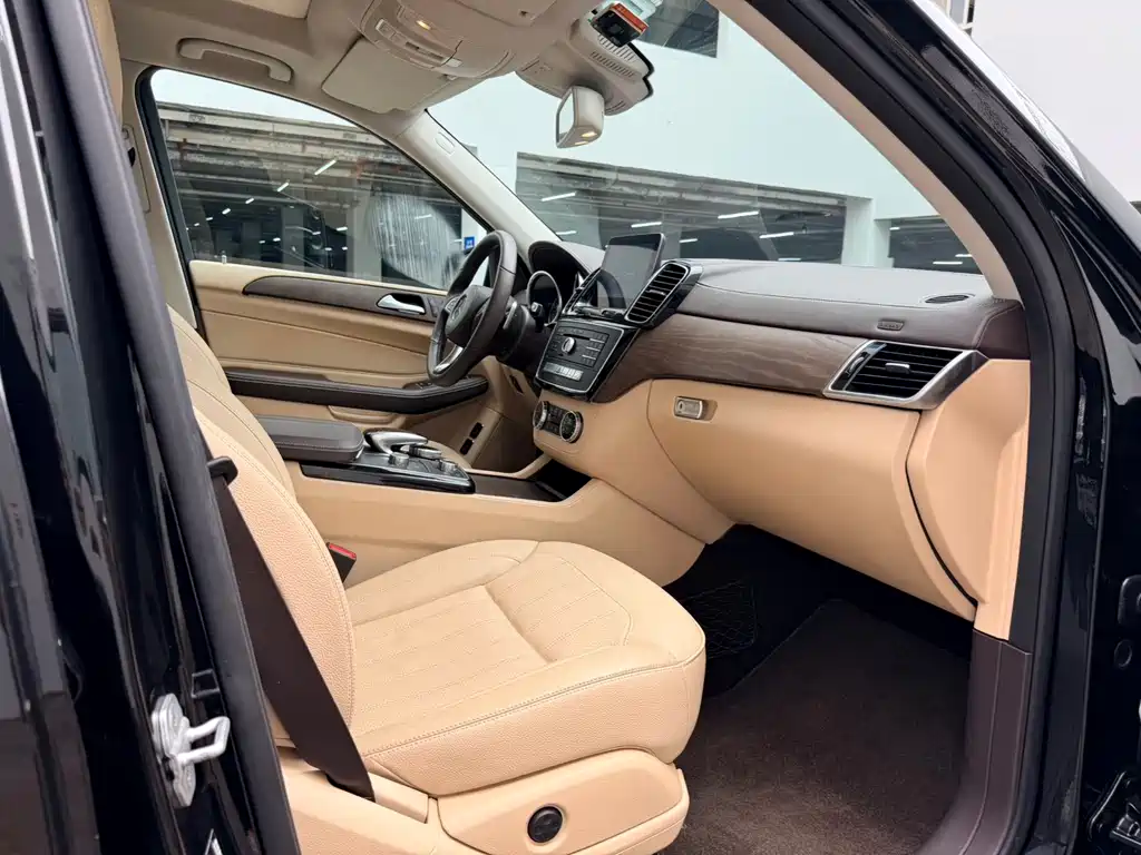 Mercedes-Benz GLS 2016 GLS 400 4MATIC Dynamic