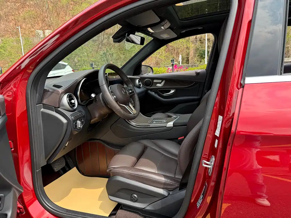 Mercedes-Benz GLC 260 L 4MATIC Luxury (2020 Facelift)