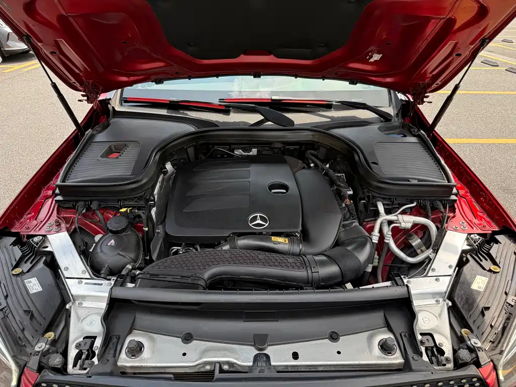 Mercedes-Benz GLC 260 L 4MATIC Luxury (2020 Facelift)